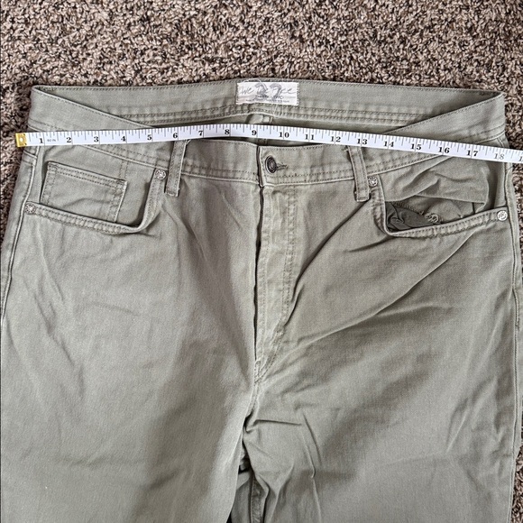 We the Free distressed jeans soft sage green size 32 - Picture 5 of 5